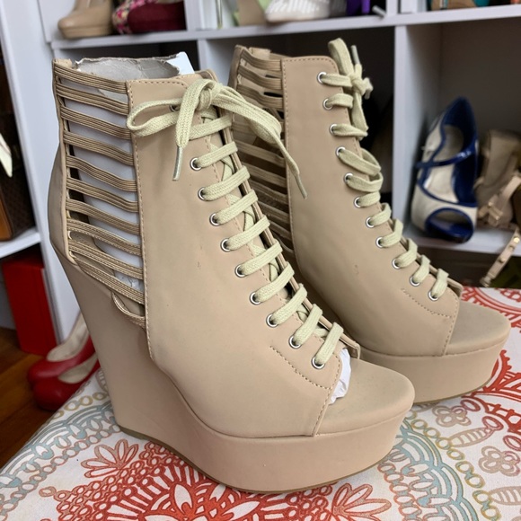 wedge shoes sz6 - Picture 3 of 5